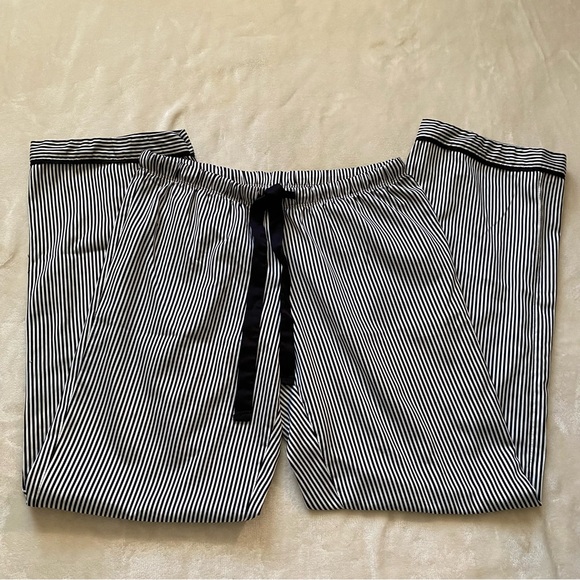 SOLD Women’s Striped Pajama Set - Picture 2 of 6